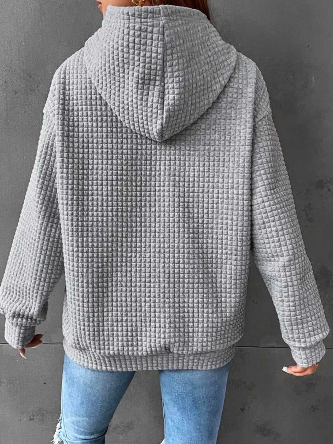 Herbstlicher Kapuzenpullover mit Grafik und Vordertasche