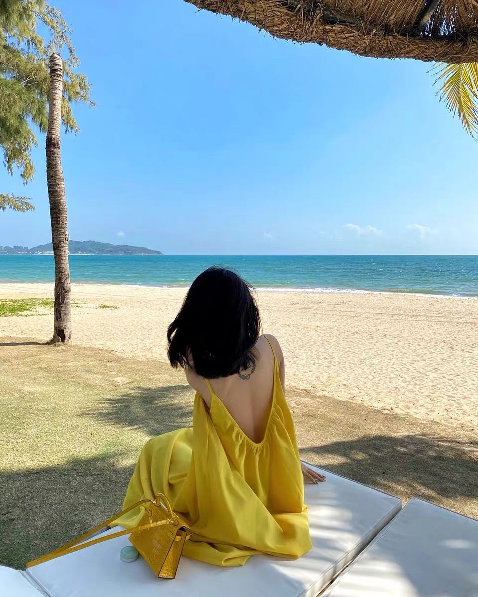 Sesión de fotos en la playa Vestido con tirantes amarillo de Súper Hada