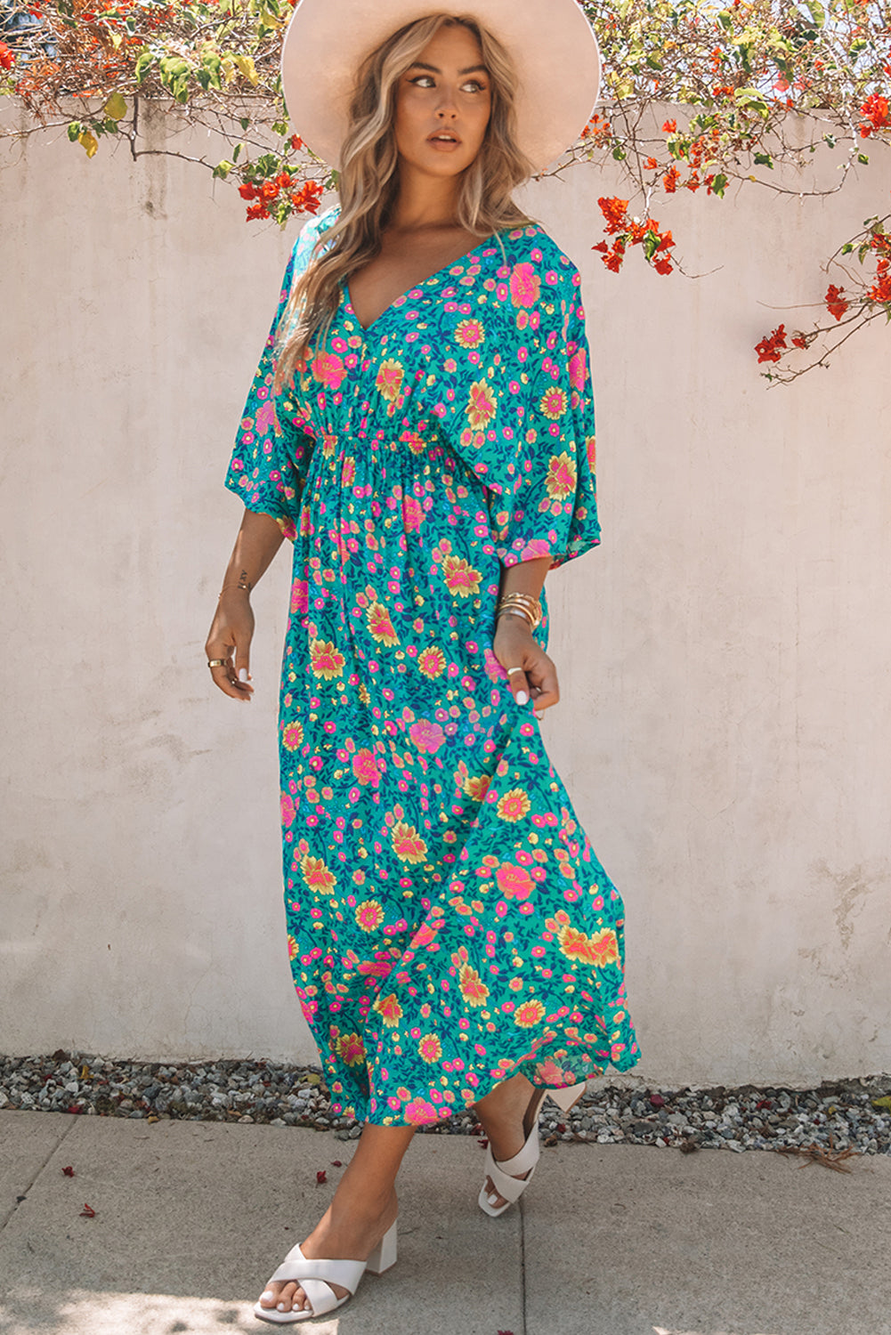 Vestido largo floral con cuello en V profundo bohemio verde