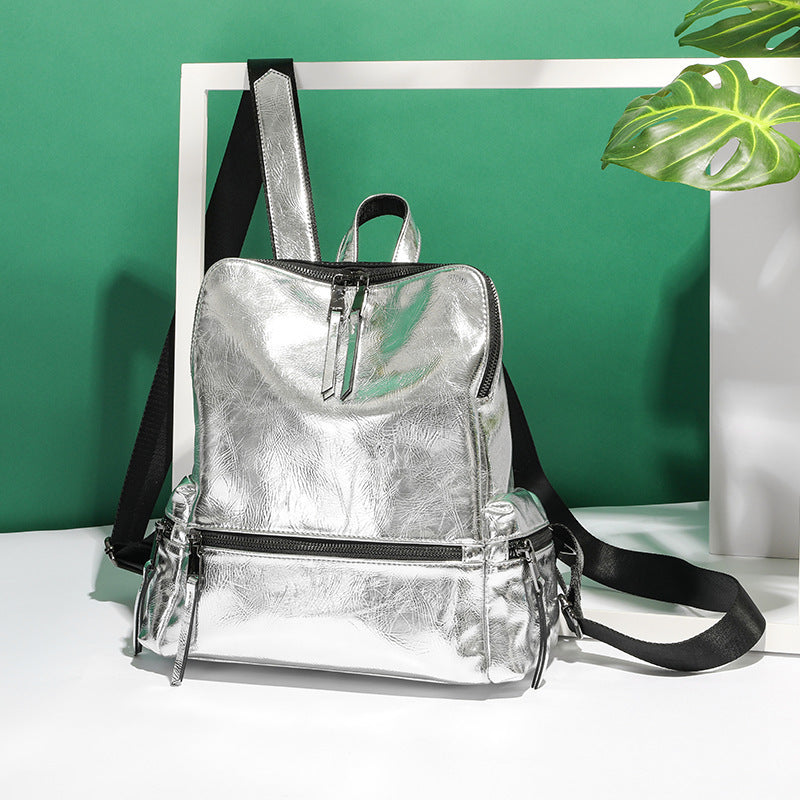 Silberner reflektierender trendiger Rucksack für Damen im Frühling und Sommer