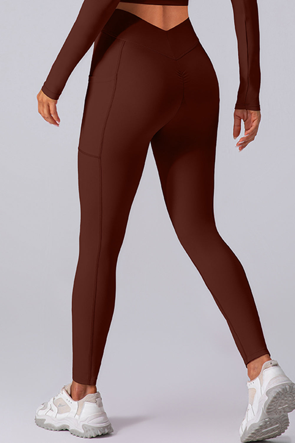 Aktive Leggings mit hoher Taille und Taschen