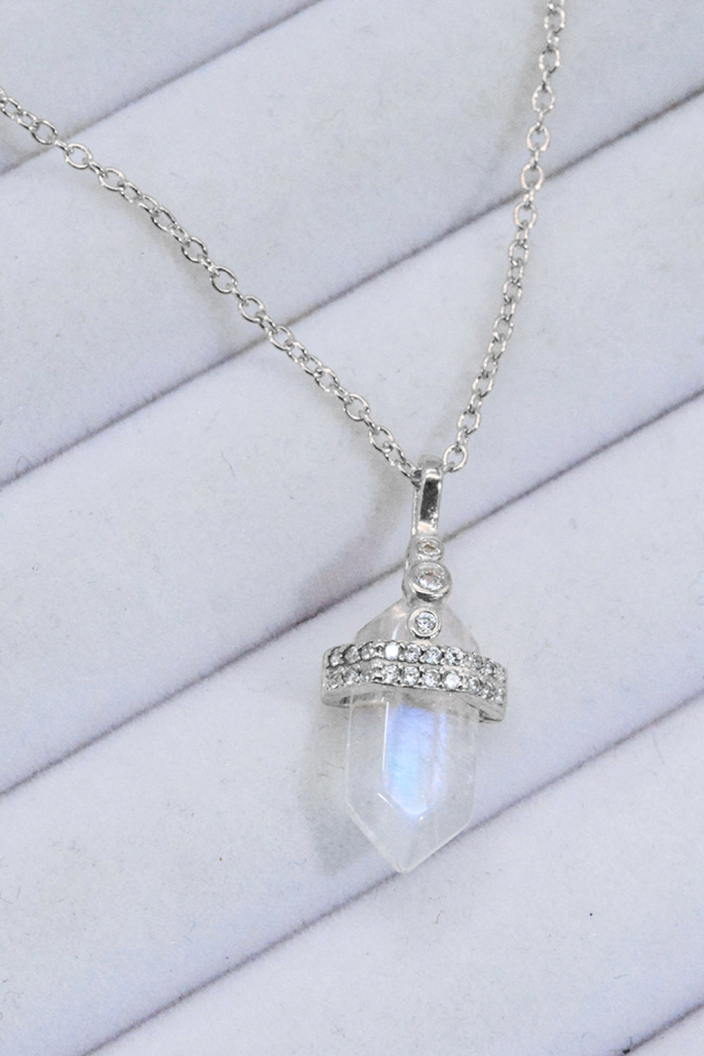 925 Sterling Silver Moonstone Pendant Necklace