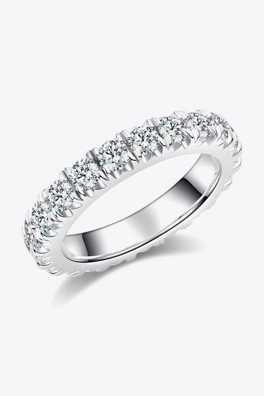 Bezaubernder Eternity-Ring aus 925er-Sterlingsilber mit 2,3 Karat Moissanit