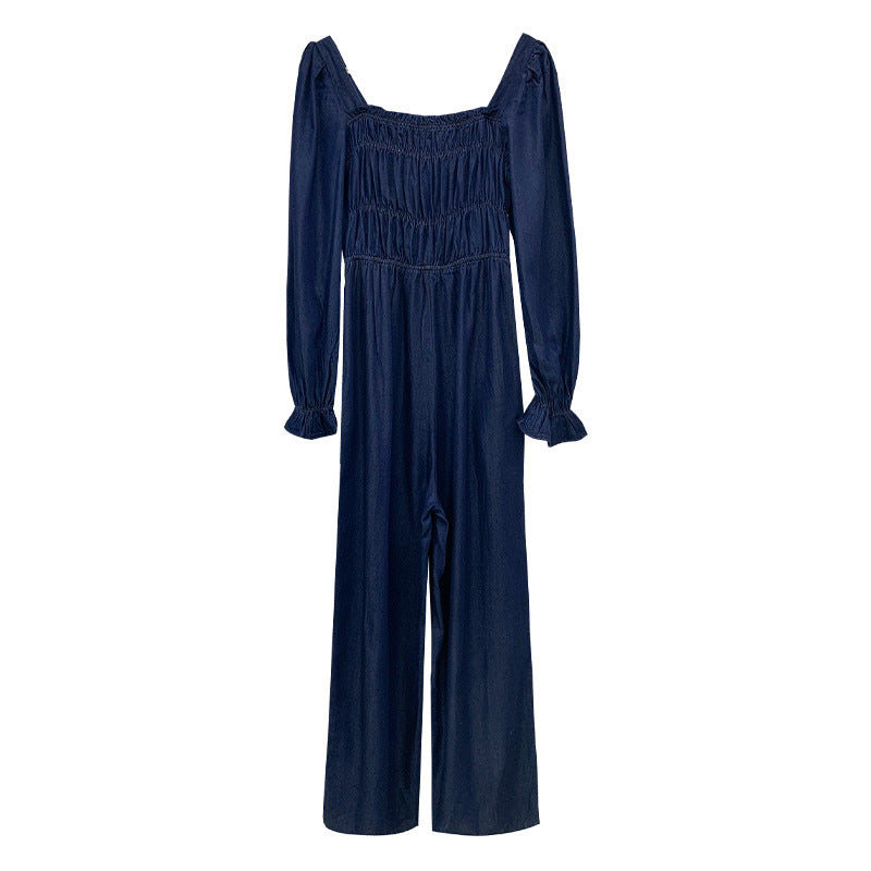 Damen Design Jumpsuit aus Denim mit gesmoktem, eckigem Ausschnitt