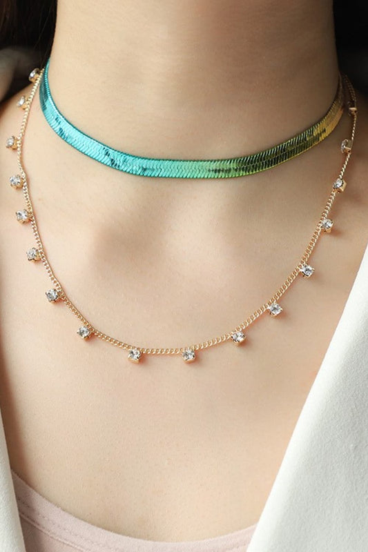 Collar de doble capa con cadena en espiga degradada