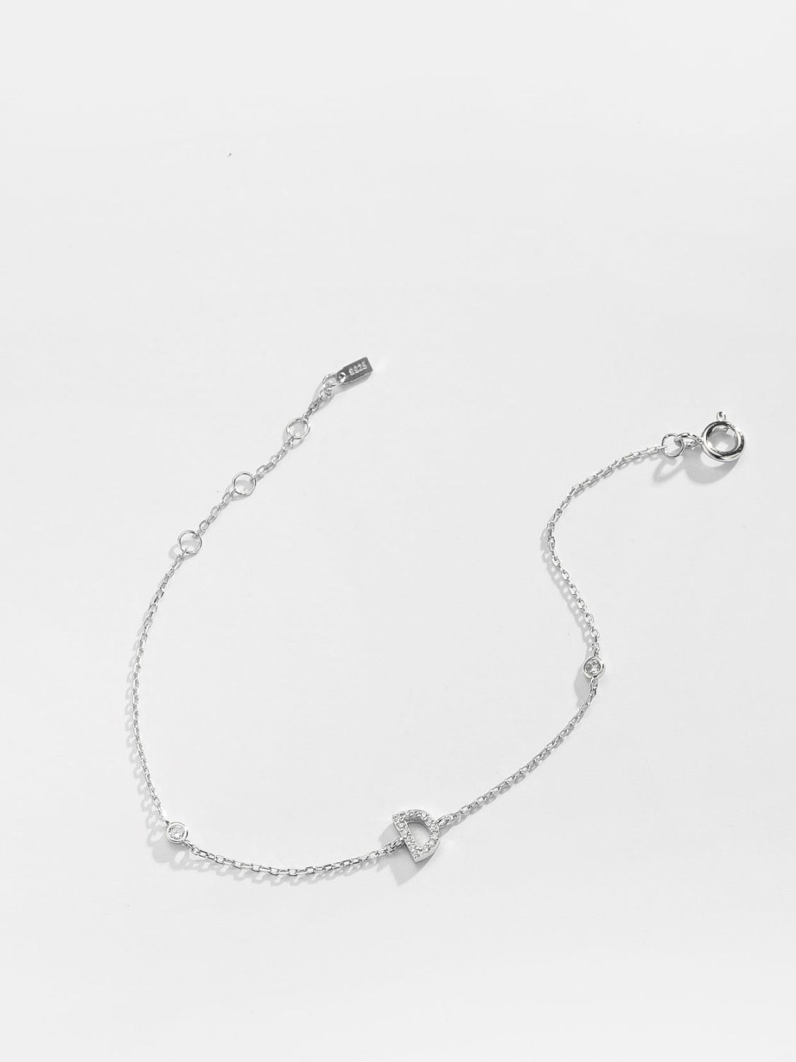 Pulsera de plata de ley 925 con circonitas de la A a la F