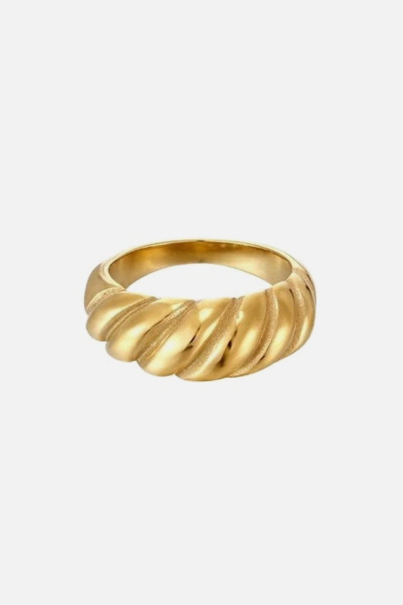 Anillo trenzado de oro